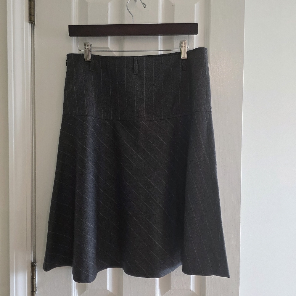 Pristine Theory Charcoal A-Line Skirt Size 8 Gray… - image 7